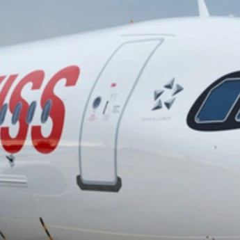 দিল্লি বিমানবন্দরে জুরিখগামী বিমানে আগুন, ৬ যাত্রী আহত