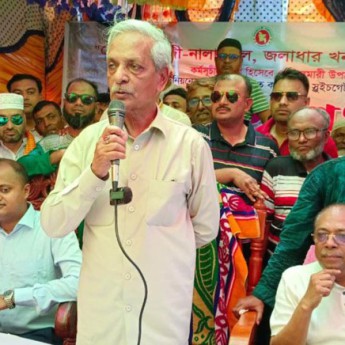 বোয়ালমারীতে খাল পুনঃখনন কর্মসূচির উদ্বোধন করলেন সংস্কৃতিমন্ত্রী