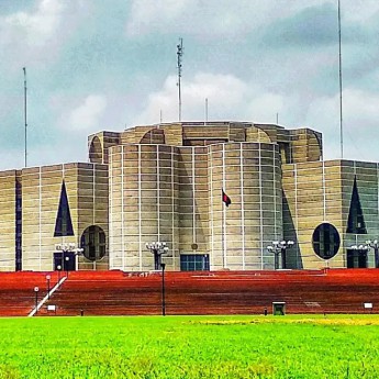 সংরক্ষিত নারী আসনের সংসদ সদস্যদের শপথ রোববার