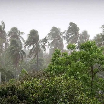 কালবৈশাখী ঝড়ের সতর্কবার্তা : দেশের অভ্যন্তরীণ নদীবন্দর সমূহের জন্য সতর্কতা সংকেত জারি
