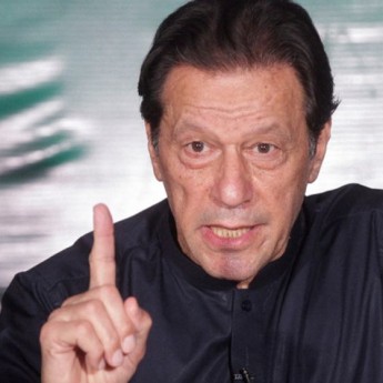 ইমরানের কঠোর বার্তা: রাজপথেই হবে চূড়ান্ত ফয়সালা