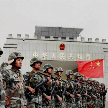 পাকিস্তানের সঙ্গে সামরিক সম্পর্ক জোরালো করে দক্ষিণে সামরিক ঘাঁটি তৈরির পরিকল্পনা করছে চীন