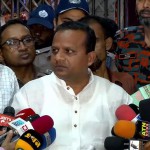 সদরঘাট পরিদর্শনে নৌপরিবহন প্রতিমন্ত্রী: ৩ লঞ্চকে জরিমানা, আটক ৪৩