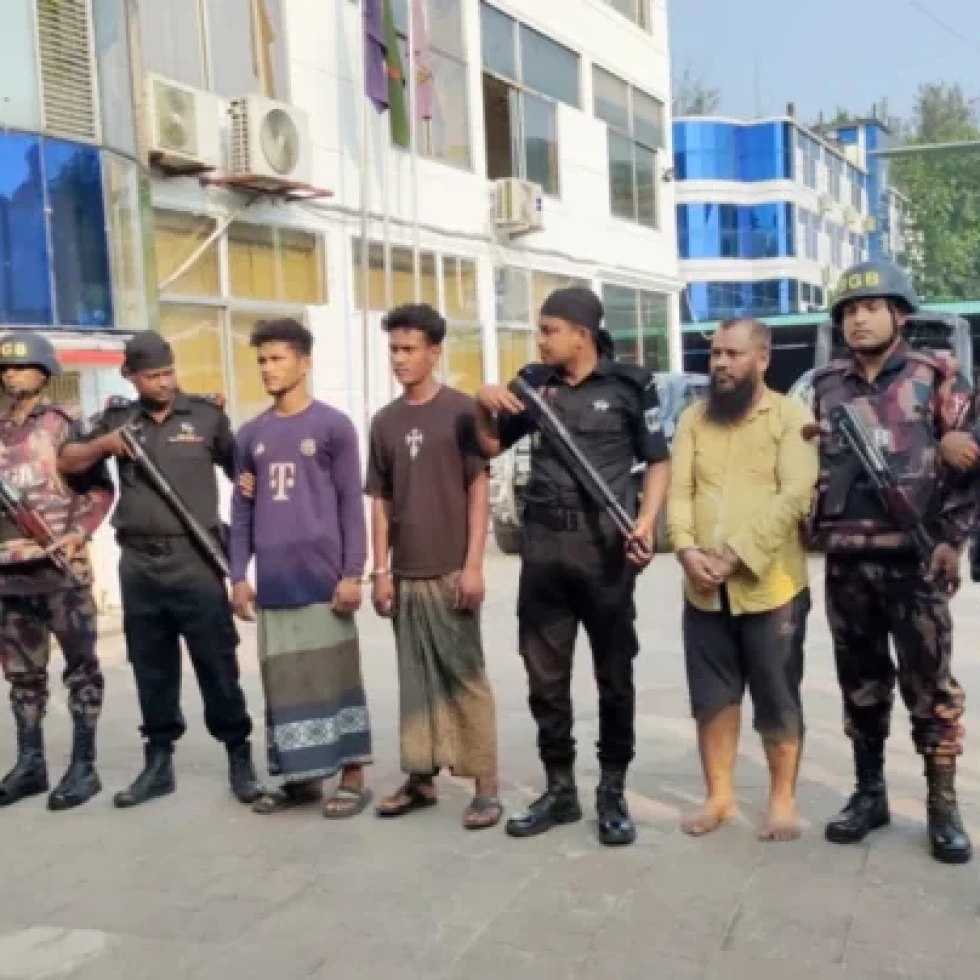 টেকনাফে ১৭ কোটি ৭০ লাখ টাকার ইয়াবাসহ ৩ মাদক কারবারি আটক