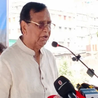 লংমার্চ না করে সরকারকে সময় দেন: ডিএসসিসি প্রশাসক