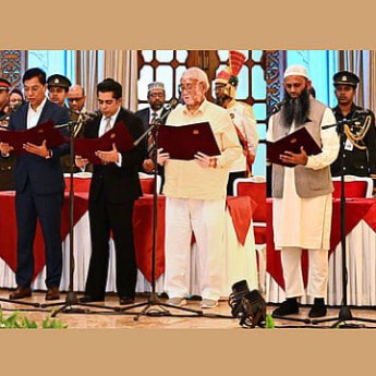 মন্ত্রিসভায় বড় রদবদল, কে পেলেন কোন মন্ত্রণালয়