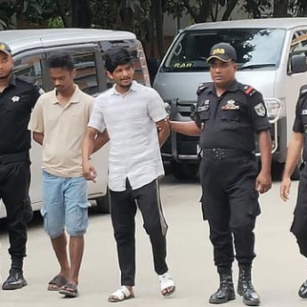 ছিনতাইকাণ্ডে শিক্ষিকা হত্যা: গ্রেপ্তার দুজনকে ঘিরে উদ্ধার বাইকের রং ও মডেল নিয়ে প্রশ্ন