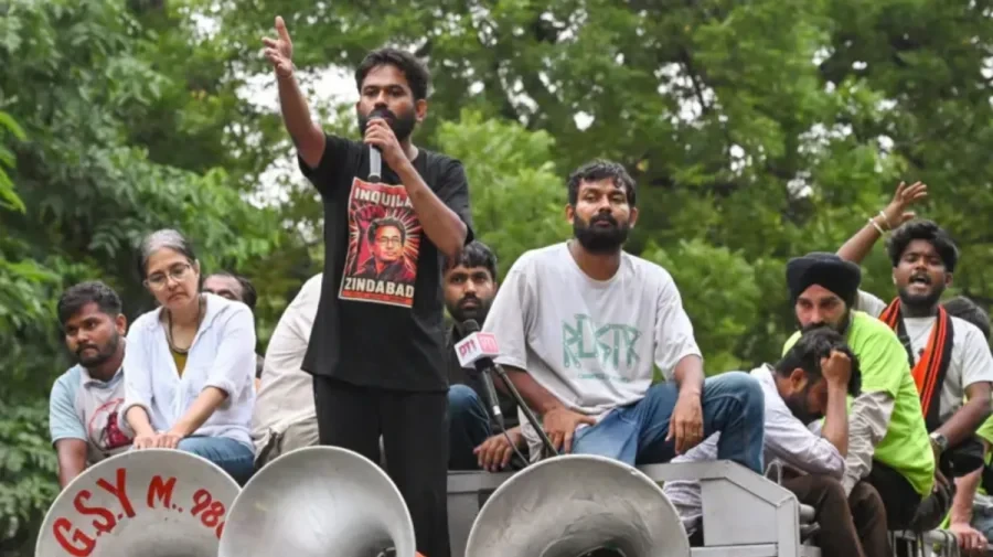 ককরোচ জনতা পার্টির কর্মসূচির পক্ষে রায় দিল্লি হাইকোর্টের