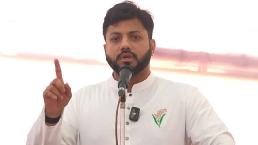 মন্ত্রিসভা থেকে ইশরাককে পদত্যাগের নির্দেশ প্রধানমন্ত্রীর