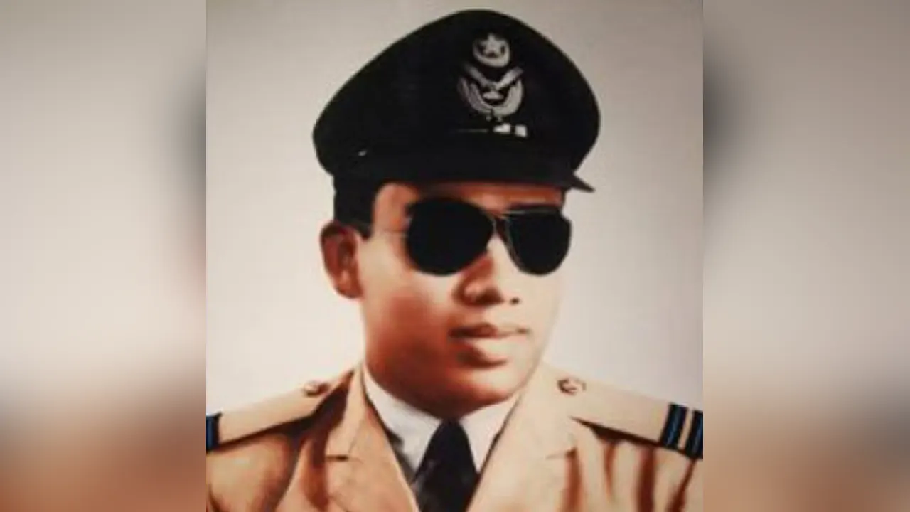 আজ বীরশ্রেষ্ঠ ফ্লাইট লেফটেন্যান্ট মতিউর রহমানের ৮৫তম জন্মবার্ষিকী